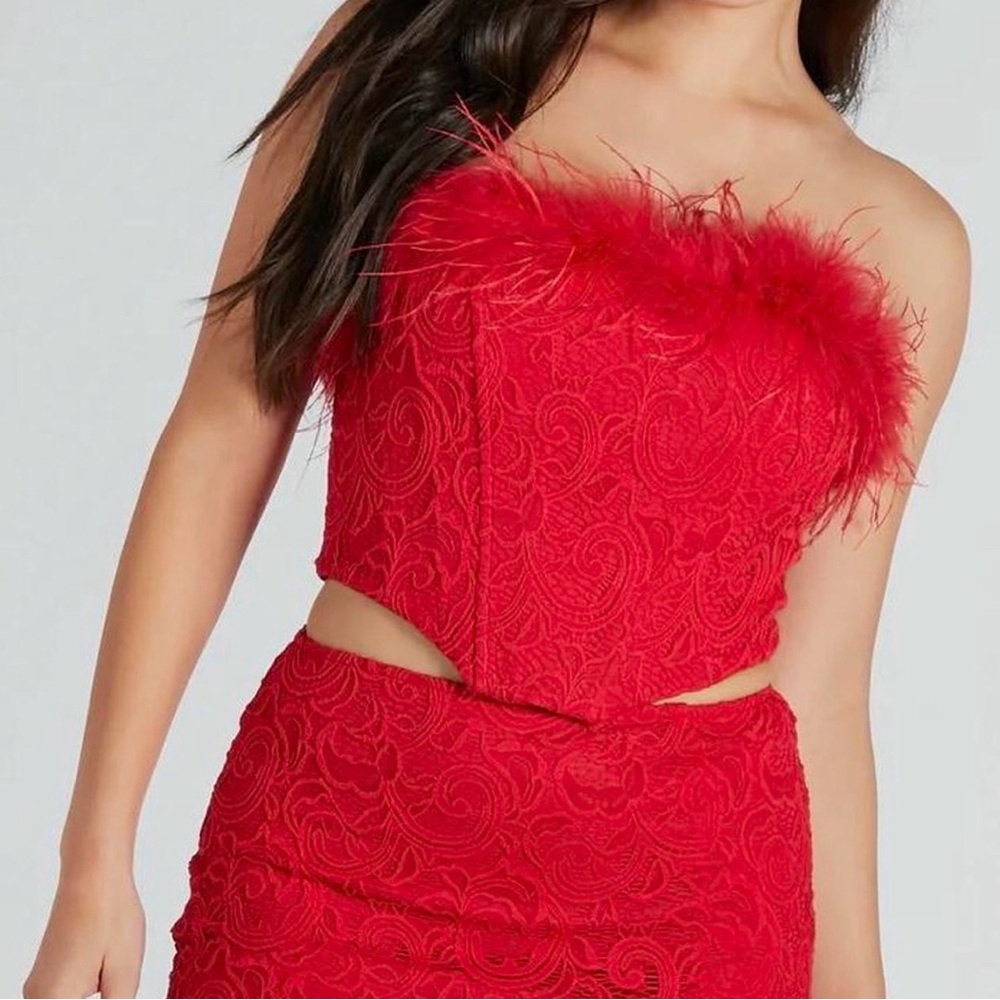 Windsor Red Lace Feather Trim Corset